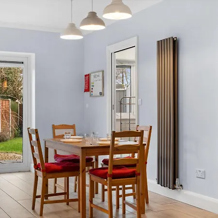 Feriehus Contractor Housing - Sleeps 5 *
